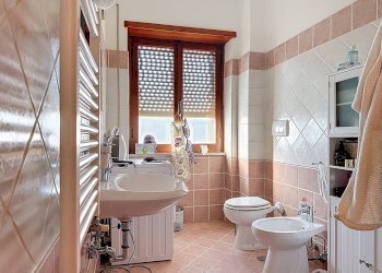 Foto 37 - Stabile - Palazzo via Tiziano Vecellio
 
25, Mentana - foto 37