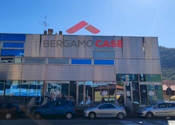 Foto 2 - Negozio Via Provinciale
 
26, Albino - foto 2