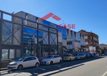 Foto 4 - Negozio Via Provinciale
 
26, Albino - foto 4