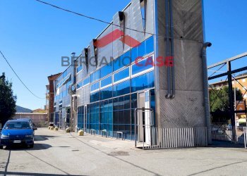 Foto 5 - Negozio Via Provinciale
 
26, Albino - foto 5