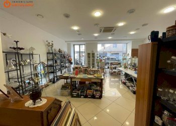 Foto 2 - Locale Commerciale Corso del popolo
55, Monfalcone - foto 2