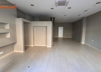 Foto 3 - Commercial Premises CORSO DEL POPOLO
 
59, Monfalcone - photo 3