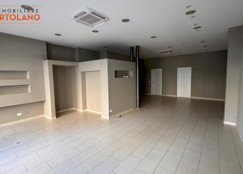 Foto 4 - Commercial Premises CORSO DEL POPOLO
 
59, Monfalcone - photo 4