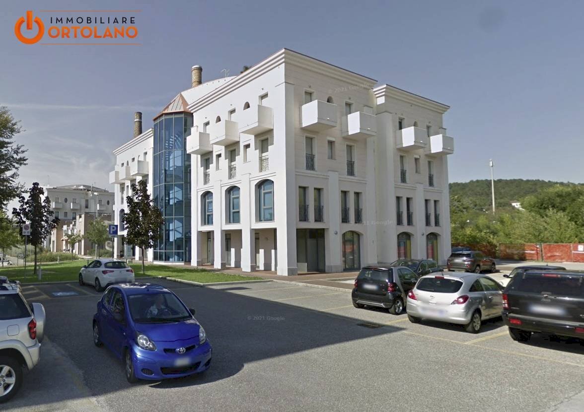 Foto 3 - Locale Commerciale Piazzale Salvo d'acquisto
 
11, Monfalcone - foto 3