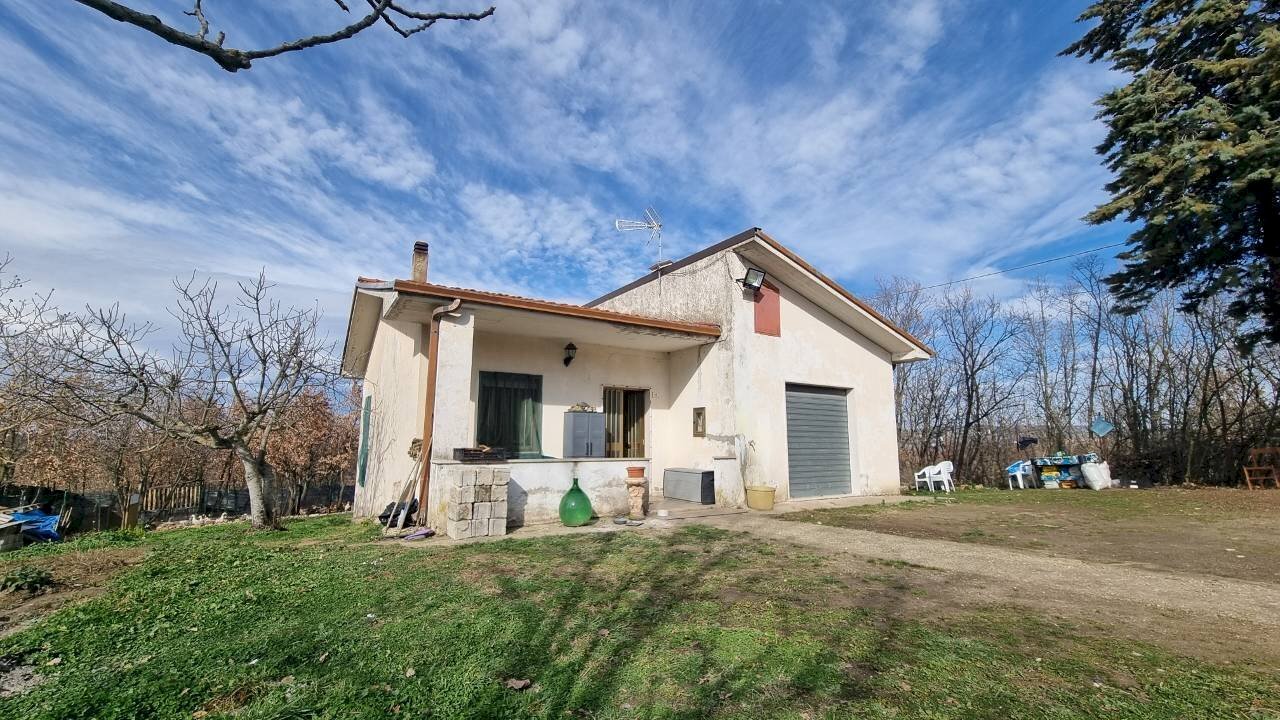 Foto 3 - Casa indipendente Strada Vicinale Terzi, San Nicola Baronia - foto 3