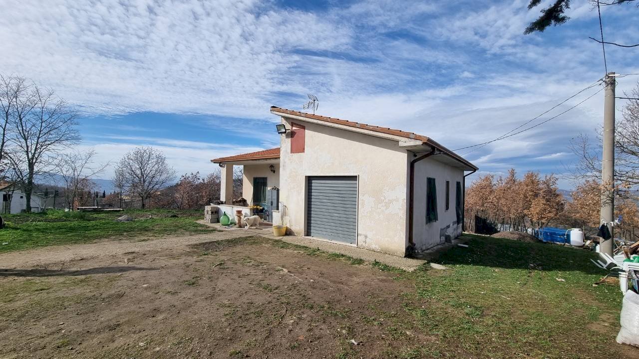 Foto 1 - Casa indipendente Strada Vicinale Terzi, San Nicola Baronia - foto 1