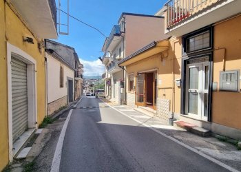 Foto 3 - Locale Commerciale Via Valle
12, Grottaminarda - foto 3