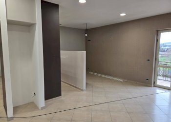 Foto 2 - Locale Commerciale via occhitelli, Volturara Irpina - foto 2