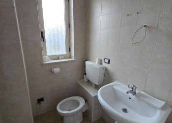 Foto 17 - Locale Commerciale via occhitelli, Volturara Irpina - foto 17