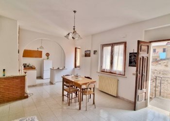 Foto 1 - Independent house via addolorata, Carife - photo 1