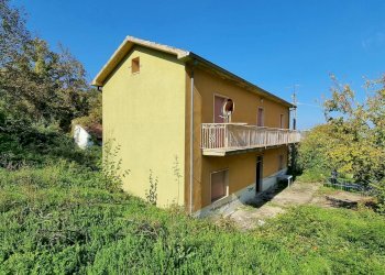 Foto 3 - Casa indipendente Trevico - foto 3