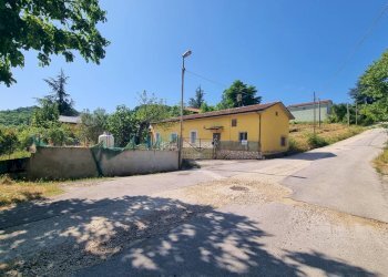 Foto 1 - Semi-detached house Contrada San Vito, Trevico - photo 1