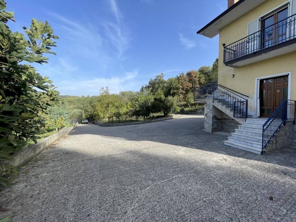 Foto 3 - Casa indipendente Contrada Ischiti
 
4, San Potito Ultra - foto 3