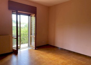 Foto 2 - Trilocale via san francesco, Montemarano - foto 2