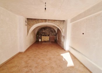 Foto 6 - Warehouse Via Nostradonna
26, Grottaminarda - photo 6