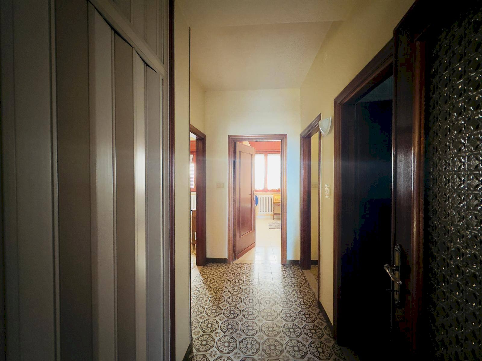 Foto 3 - Appartamento VIA PIETRANTONIO PERILLO
 
18, Grottaminarda - foto 3