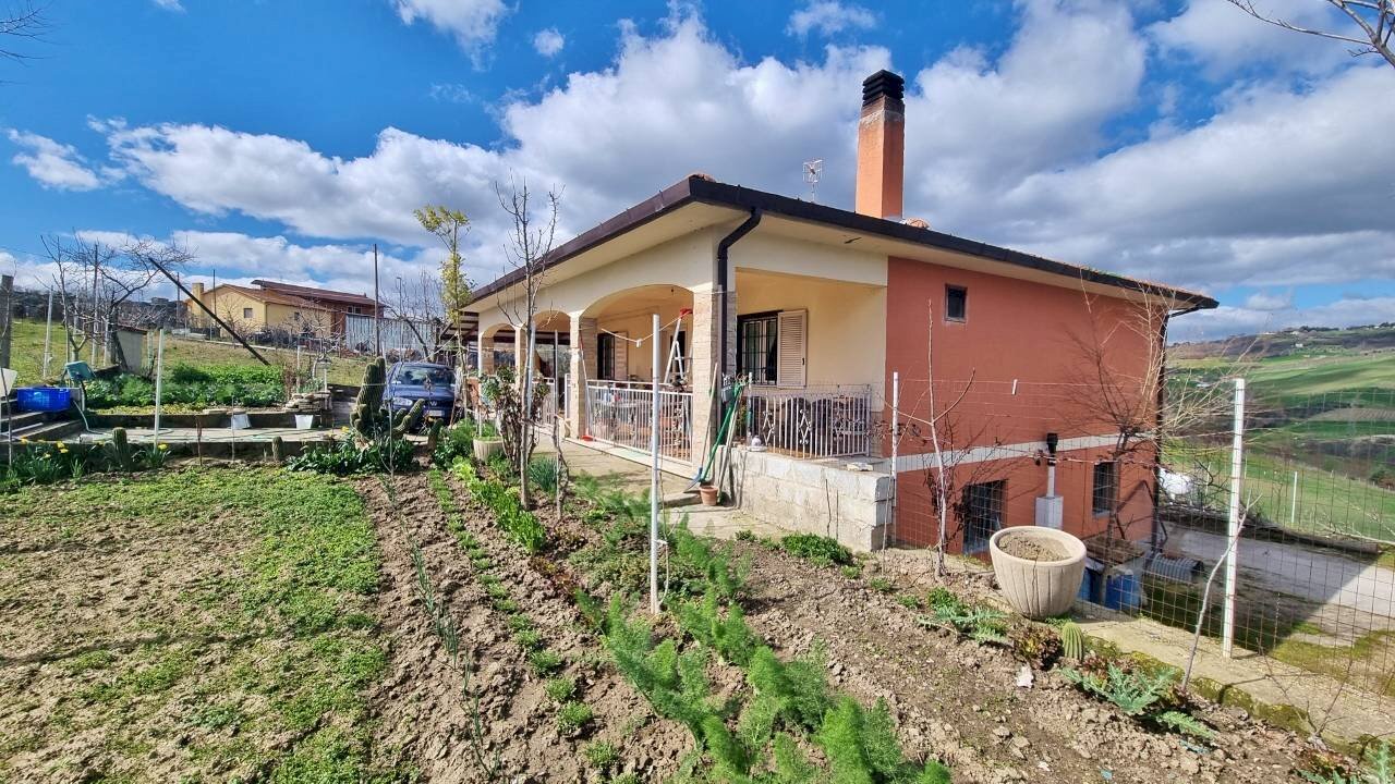 Foto 1 - Independent house C.da Scampata
 
20, Flumeri - photo 1