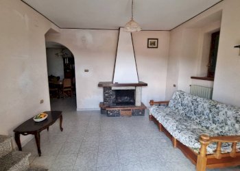 Foto 3 - Casa indipendente Via Monte
 
18, Guardia Lombardi - foto 3