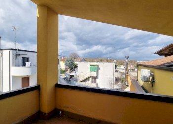 Foto 11 - Trilocale VIA BERNINI
 
18, Grottaminarda - foto 11