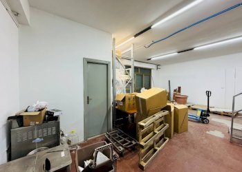 Foto 7 - Locale Commerciale CONTRADA MADDALENA, Ariano Irpino - foto 7