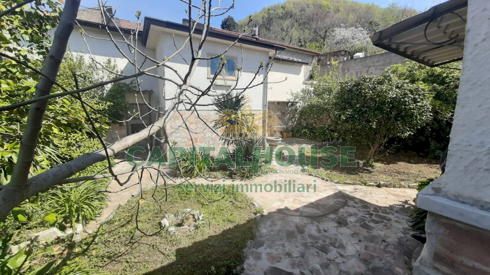 Foto 3 - Casa semi indipendente corso Pietro Ascolese, Montoro - foto 3