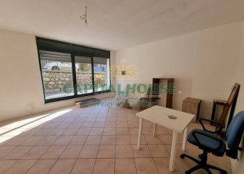 Foto 2 - Locale Commerciale via mellino, Montoro - foto 2