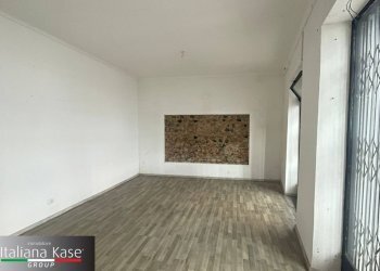 Foto 2 - Commercial Premises Via XX Settembre, Brandizzo - photo 2