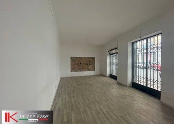 Foto 1 - Commercial Premises Via XX Settembre, Brandizzo - photo 1