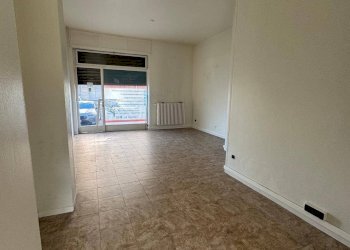 Foto 1 - Office Via Volpiano, Brandizzo - photo 1