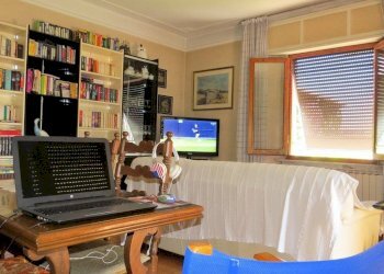 Foto 1 - Quadrilocale piazza betti, Massa - foto 1