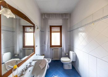 Foto 12 - Appartamento viale Giuseppe Garibaldi, Pescia - foto 12