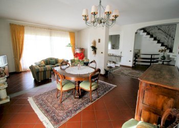 Foto 2 - Villa Montecatini-Terme - photo 2
