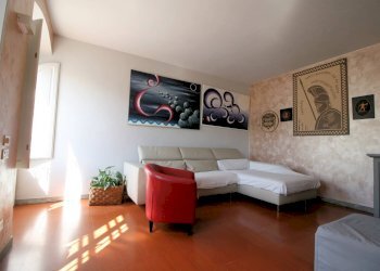 Foto 17 - Casa semi indipendente Pescia - foto 17