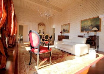 Foto 2 - Quadrilocale Piazza Mazzini, Pescia - foto 2