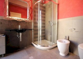 Foto 13 - Quadrilocale Piazza Mazzini, Pescia - foto 13