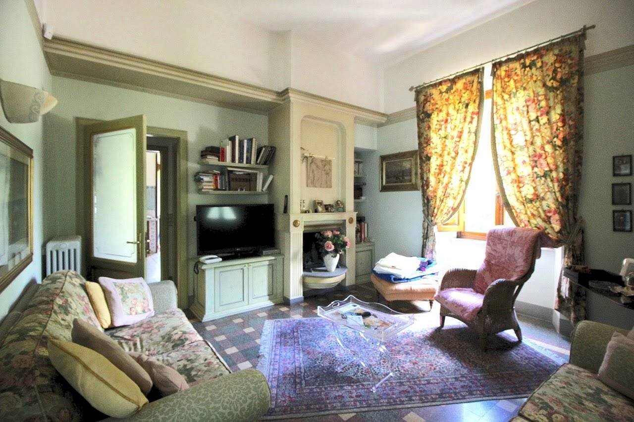 Foto 1 - Villa Strada Regionale Lucchese, Pescia - foto 1