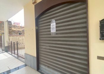 Foto 1 - Attività Commerciale Scisciano - foto 1