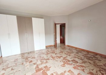 Foto 17 - Quadrilocale Casoria - foto 17