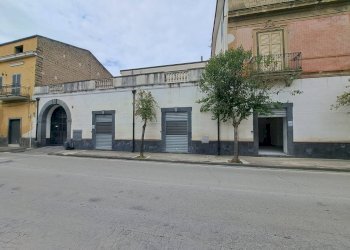 Foto 1 - Commercial Activity 267, Marigliano - photo 1