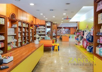 Foto 3 - Locale Commerciale via Oberdan, Gorizia - foto 3