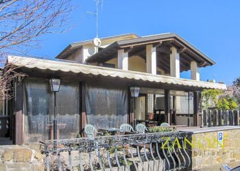 Foto 1 - Stabile - Palazzo via XXIV Maggio, Mossa - foto 1