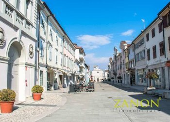 Foto 1 - Locale Commerciale Via Ciotti, Gradisca d'Isonzo - foto 1