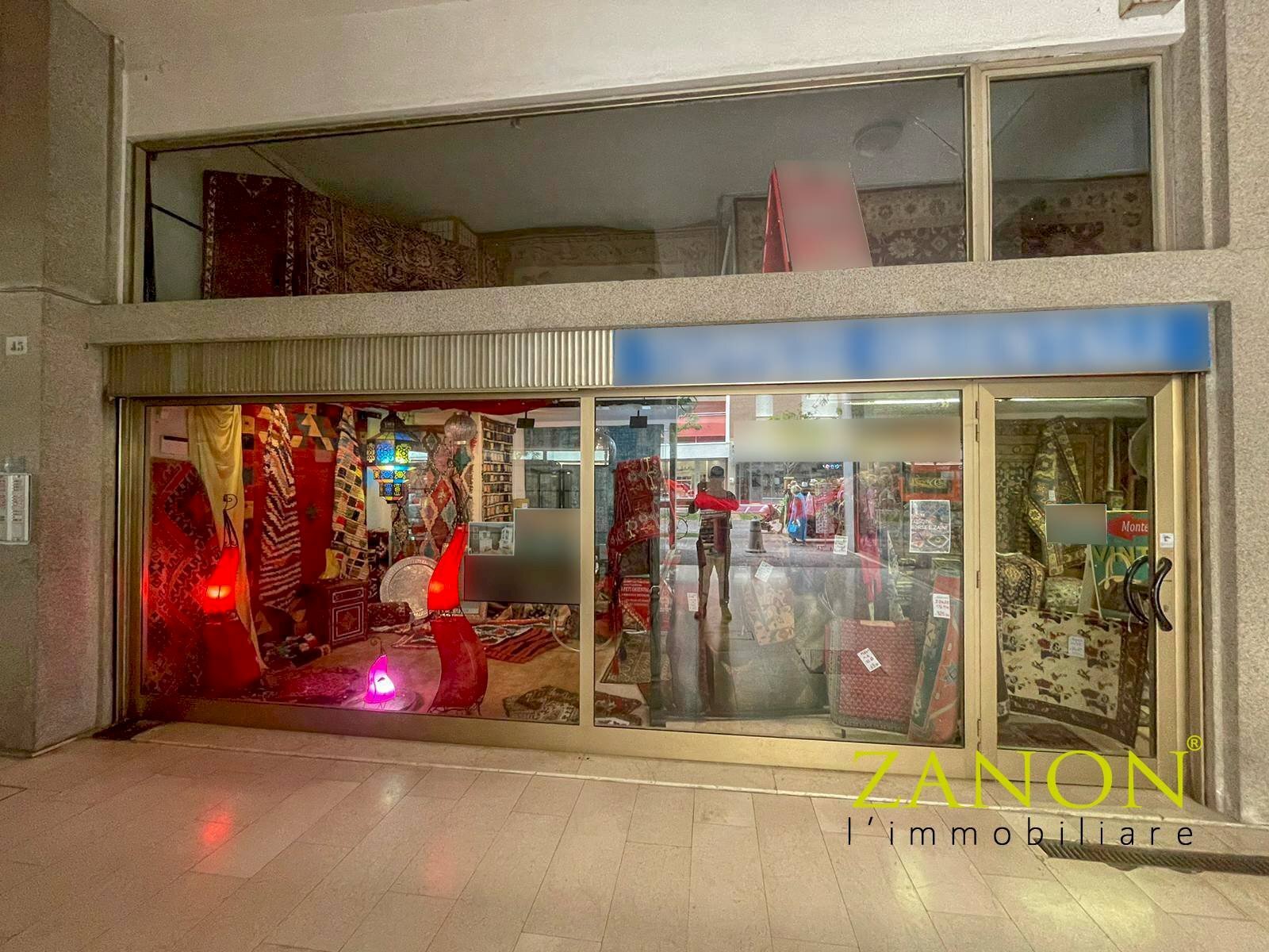 Foto 2 - Locale Commerciale viale Dante Alighieri, Grado - foto 2