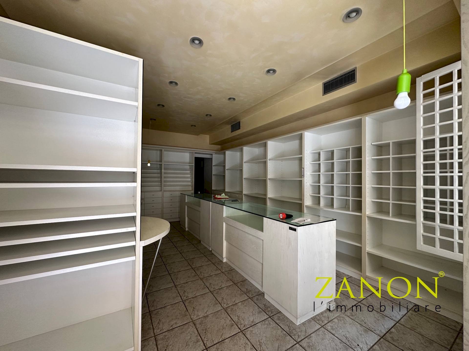 Foto 3 - Locale Commerciale Via Garibaldi, Gorizia - foto 3