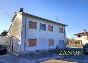 Foto 1 - Casa semi indipendente Via XXIV Maggio, Mossa - foto 1