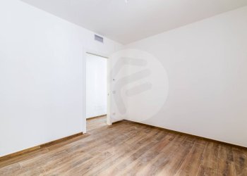 Foto 11 - Bilocale via milite ignoto
 
4, Alassio - foto 11