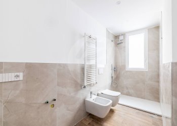 Foto 16 - Bilocale via milite ignoto
 
4, Alassio - foto 16