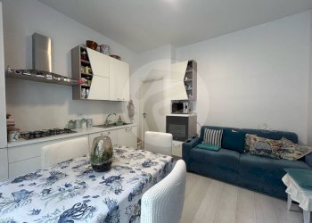 Foto 14 - Monolocale via michelangelo
 
1, Alassio - foto 14