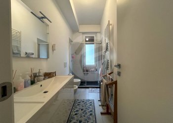 Foto 15 - Monolocale via michelangelo
 
1, Alassio - foto 15