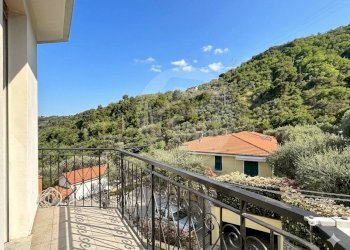 Foto 3 - Trilocale via airaldi
 
82, Alassio - foto 3